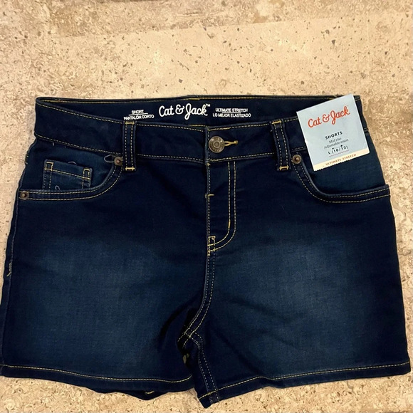 🐱 2 / $15 NWT Cat & Jack Girls Ultimate Stretch Dark Blue Denim Mid Rise Shorts - Picture 1 of 4
